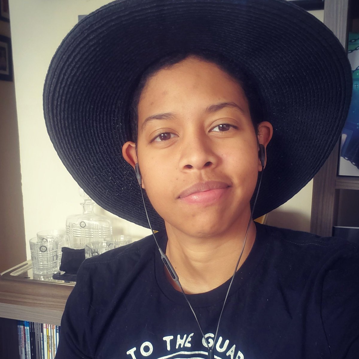  @definitelyvita is a queer Puerto Rican comic book writer. Their work has been seen in Marvel, DC, Black Mask, IDW, and many more. Their most recent works include New Mutants, Quarter Killer, Livewire and The Wilds.Support:  https://ko-fi.com/vitaa&nbsp;