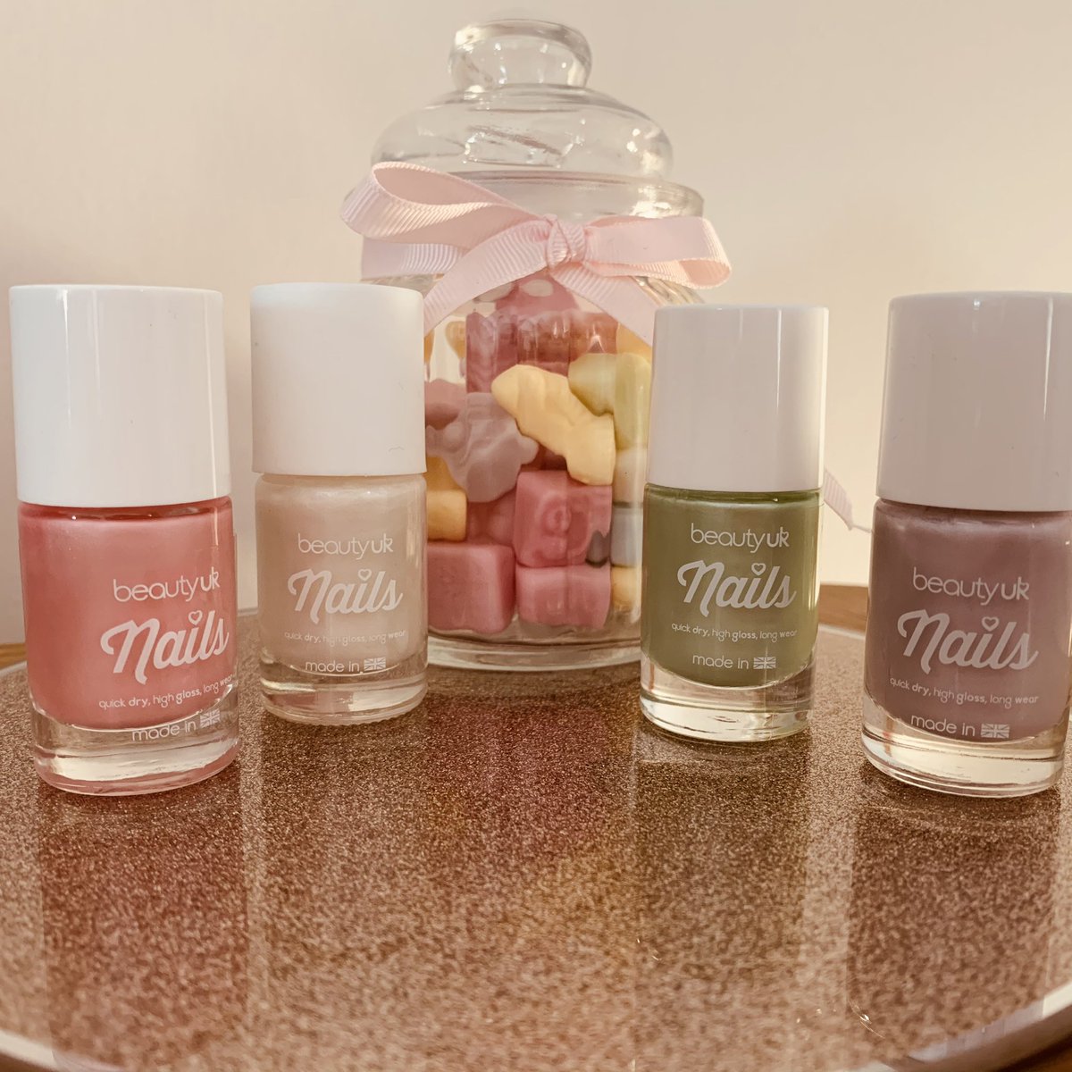 beautyuktweets's tweet photo. π Sweets for my sweet π Available in 6 shades, our Candy Pearl nail polish is ideal for the perfect at home manicure #candynails #nailpolish #nails #pearlnails #truebeautyuk #beautyuk #nailsofinstagram #cutenailart https://t.co/0axP3HmtdU