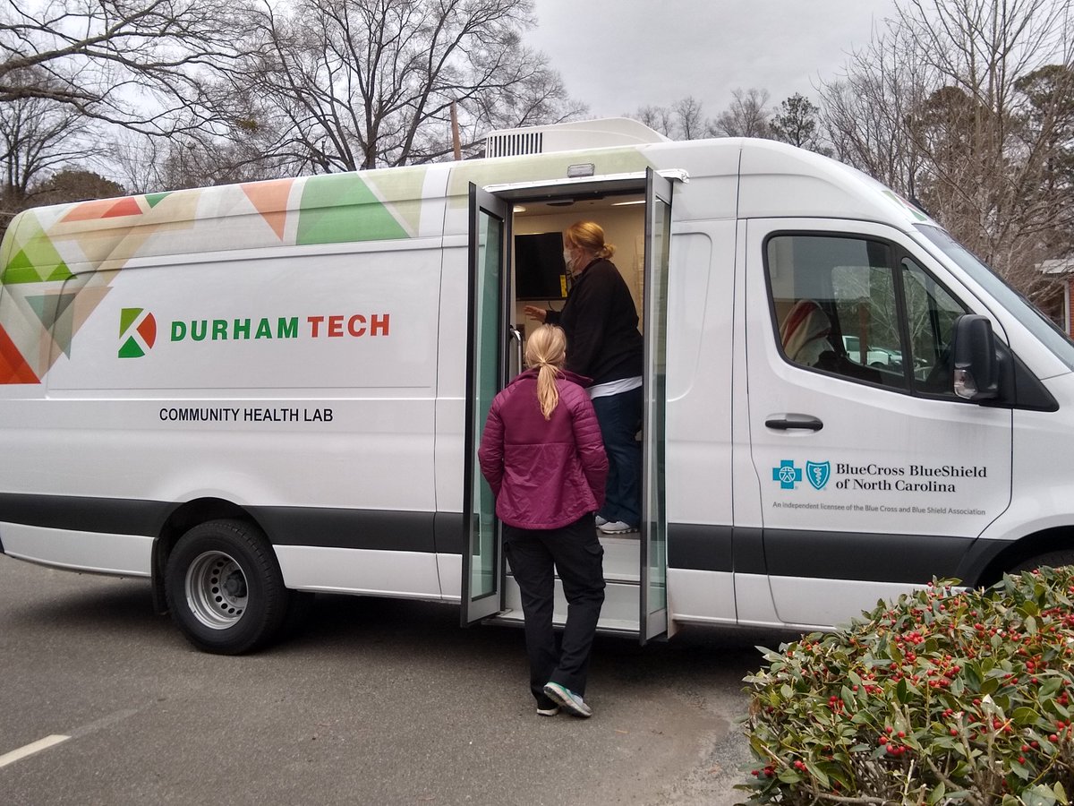 ClubBlvdManatee's tweet photo. Excited to get some Club Manatees outfitted with glasses today! Thanks @durhamtech!!! https://t.co/c34pvRSKZI