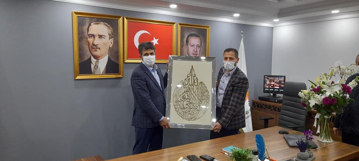 Ak parti Bagcılar ilçe Başkanımız Rüstem TÜYSÜZ 'Ü Ak parti İnönü mahallesi olarak Makamından ziyaret etik Hayırlı olsun dileklerinde bulunduk