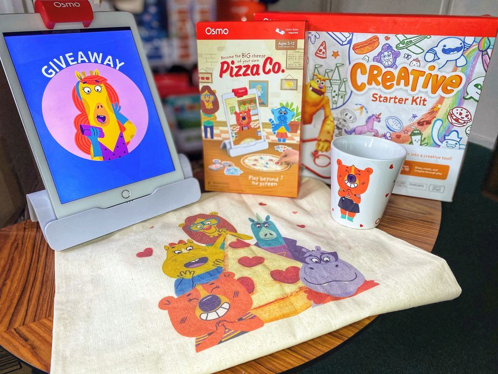 GIVEAWAY TIME 💗
It’s almost Valentine’s Day and we want you to #BeMyOsmotine! We’ll pick 3 random winners to be our Osmotines. 💌

ENTER TO WIN BY 2/12: 
🚀 Like &amp; Retweet
🚀 Follow @playosmo 
🚀 Tag 2 friends to be your Osmotine
⭐️ Check out our IG for another chance to win.