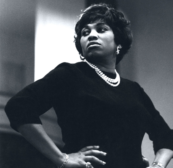 OperaLighthouse's tweet image. Happy Birthday, Leontyne Price! Did u know that #Leontyne is a girl&apos;s name of English origin meaning &quot;lion!?&quot; Suits her, right??! #GOAT #opera #thegreatest #pearls #HappyBlackHistoryMonth
