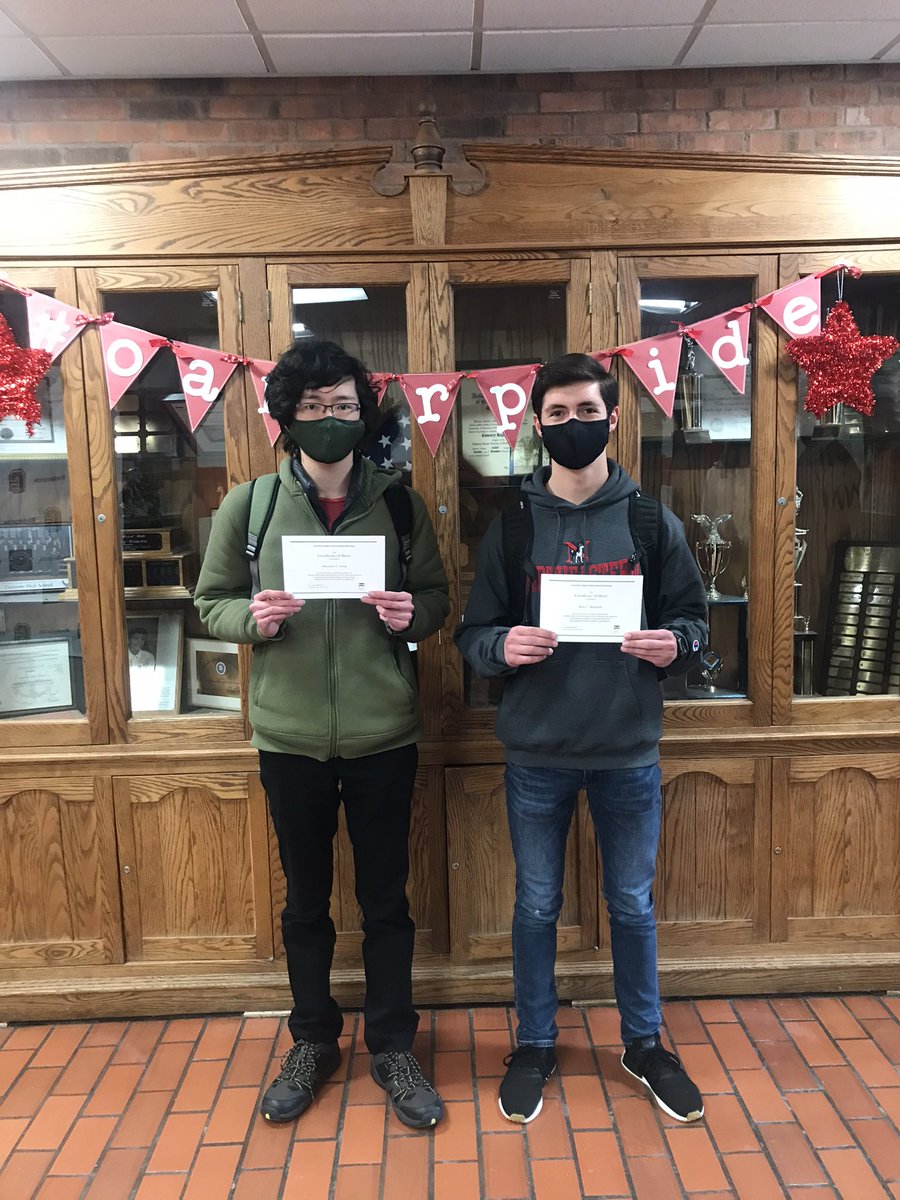 Drumroll please 🥁🥁🥁.... We are thrilled to announce that we have two National Merit Scholarship Finalists!  Congratulations Riley Marszalek and Alexander Tsang!  🏆🐘🏆