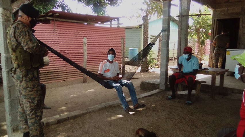 senafrontpanama's tweet photo. Unidades del Batallón Fluvial a través de su departamento de #SeguridadCiudadana realizaron reunión dando seguimiento al #ProgramaPreventivo de #PescadoresVigilantes en busca de fortalecer la comunicación y generar un ambiente de confianza.
#UnidosLoHacemos https://t.co/PAyph4Oe4p