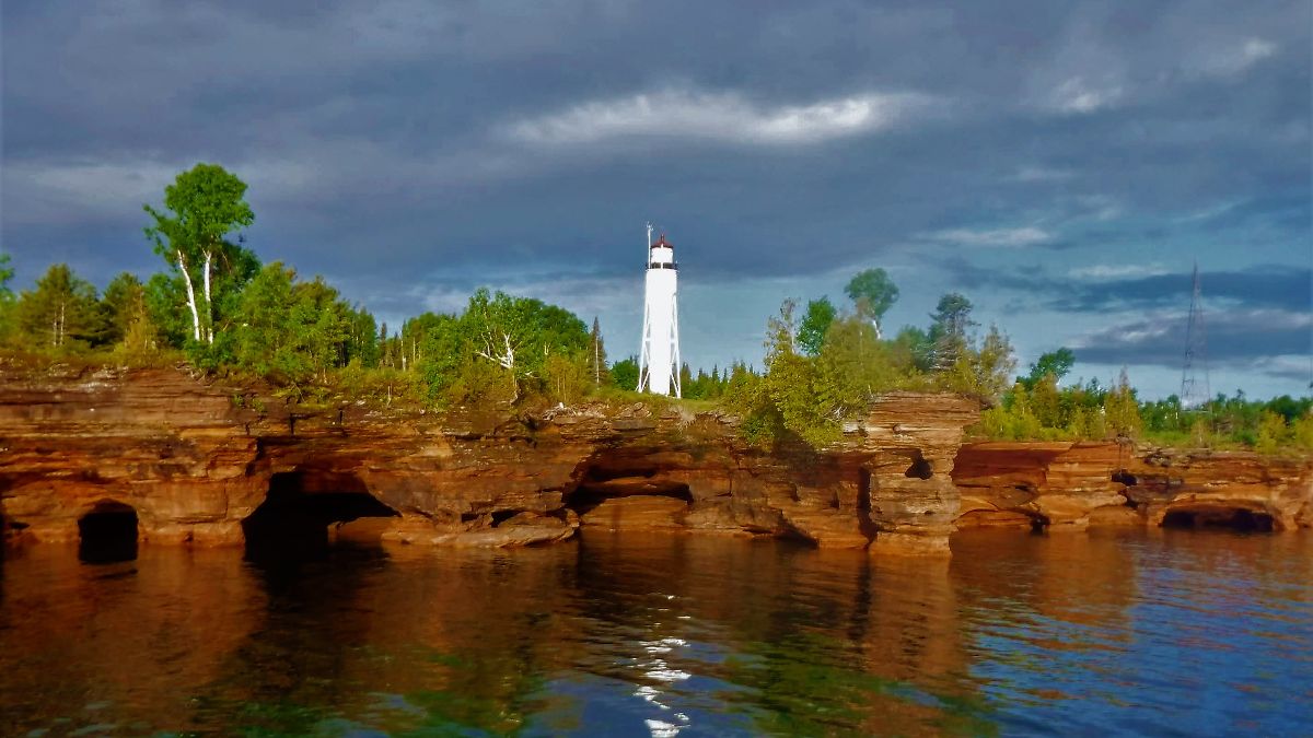 LSTallShips's tweet photo. Why Did it Shrink and Turn Blue?
An Open Letter to Jimmy Buffett

 ..I think Lake Superior needs happier songs for people to hum along with, and I know you’re just the guy to write them... 

Read the whole letter here  - https://t.co/WfUKkVC02G https://t.co/AelekfK4fs