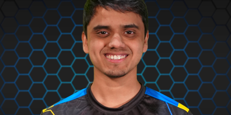 Our first Featured Player of the Spring Semester is Debraj Bhowmik!

Debraj says, "The League team is looking good this year. We have some big shoes to fill in with John Kim [last year's captain] now gone but we are working towards building new team synergy and adapting."
