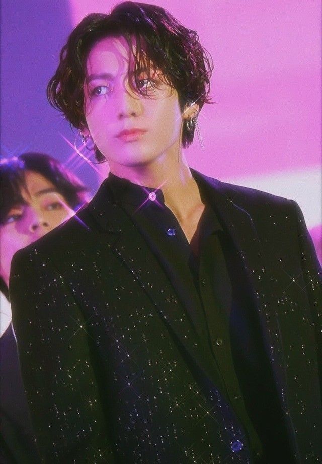 Purpledonut_97's tweet photo. Neden Jeon Jungkook?!

#JUNGKOOK #jeonjungkook https://t.co/NDIN2taZoX