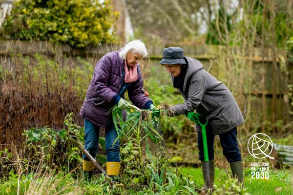 Edinburgh_CC's tweet photo. Is there any sustainability and environmental training which you would recommend to others and why? Join in the discussion and learn from others https://t.co/RoVUQH2K5N #EdinburghTalksClimate #NetZero2030 https://t.co/d8guXU27aF