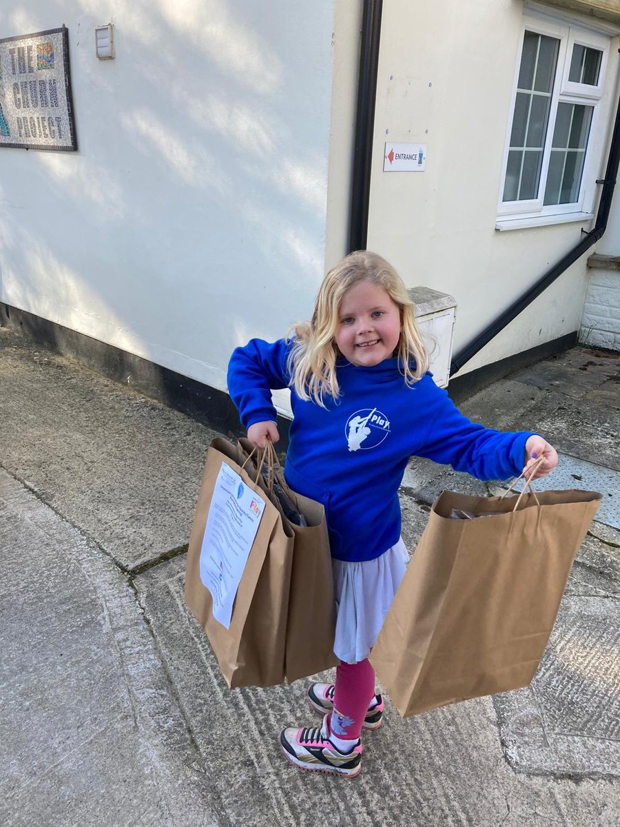 Play_Glos's tweet photo. Our Play Rangers have been out & about delivering #BagsofPlay to community partners ready for them to distribute out to families for #halfterm
Team Leaders Ben & KT are home schooling as well as working for PG, they had a couple of eager helpers on their individual rounds #TeamPG https://t.co/mj0cTqxgKK
