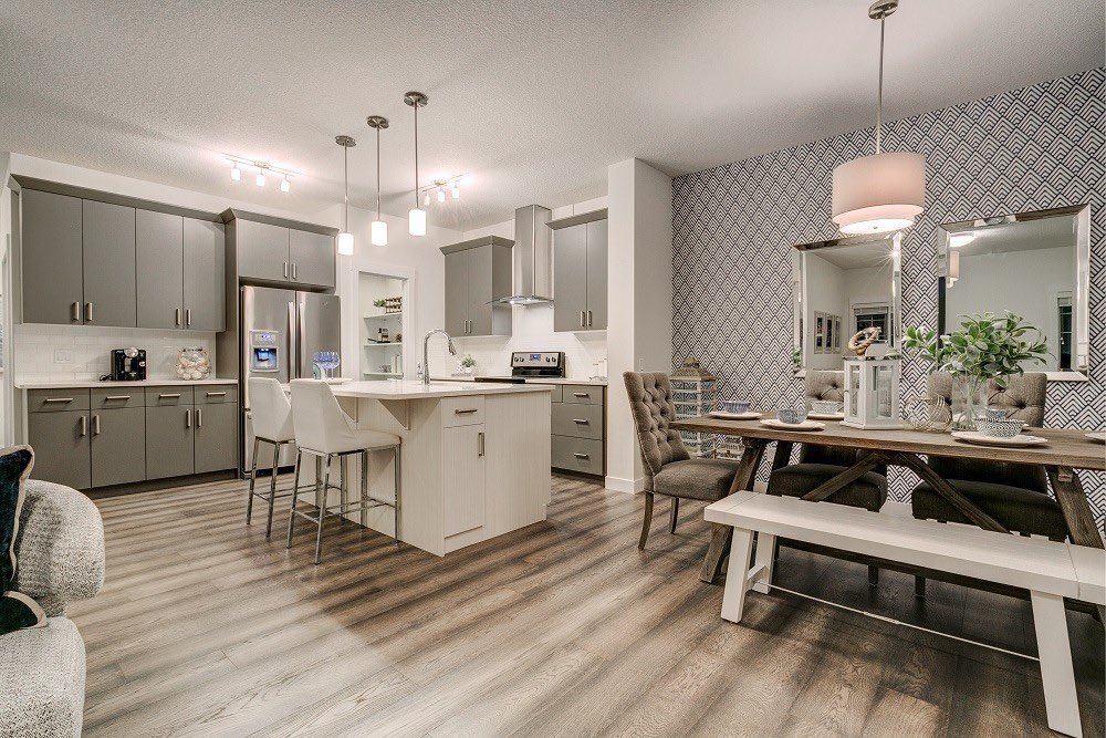 Looking for a March possession? Our McConachie Solstice duplex showhomes are for sale! 🏡