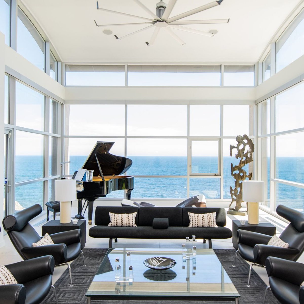 EVAmericas's tweet image. Perched above the sea with unparalleled views is this unique contemporary estate surrounded by more than 40 acres. Extraordinary in both design and function, this home was featured in @ArchDigest. #EVAmericas bit.ly/3cTgd76

Courtesy of Rick Foster of @tradewindsns