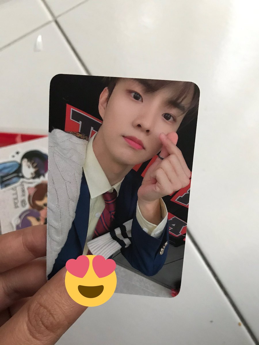hoshwonu's tweet photo. WTB LFS WTS LFS 
(i dont own the pic ctto)
CHANGMIN Q CHRISTMASSY PHOTOCARD 

pls dm me ur offers or comment!

tags: tbz the boyz pc photocard christmassy q changmin album #hoshwonuWISHLIST https://t.co/LivcvqeO7t