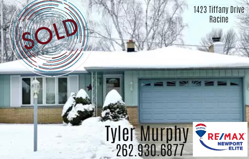 TylerMRealtor's tweet photo. Sold! #tylermurphytherealtor #racinerealestate #racinerealtor #racinewi #racinecounty #wisconsin #wisconsinrealtor #wisconsinrealestate https://t.co/WsH3tTPr1o