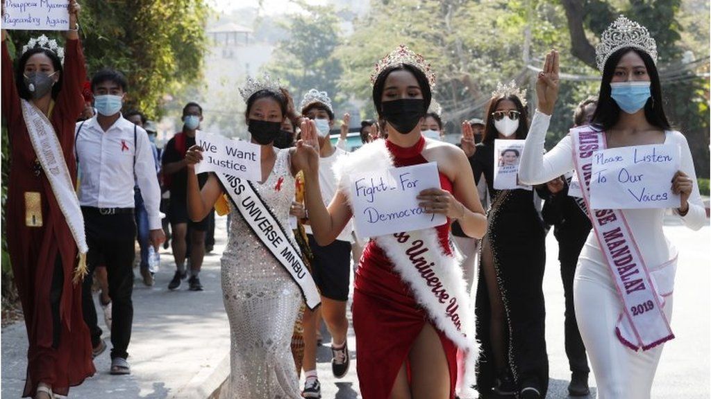 kevinkosmo's tweet photo. These protesters r trying to grab as much Global Attention as possible. Sub-cultures &amp; fandoms are joining forces &amp; fighting for Democracy in Burma. We got beauty queens, models, body builders, cosplayers, k-pop/ j-pop/anime fans, &amp; b-boys.  
#save_myanmar
#HearTheVoiceOfMyanmar https://t.co/aWelgNxhQW