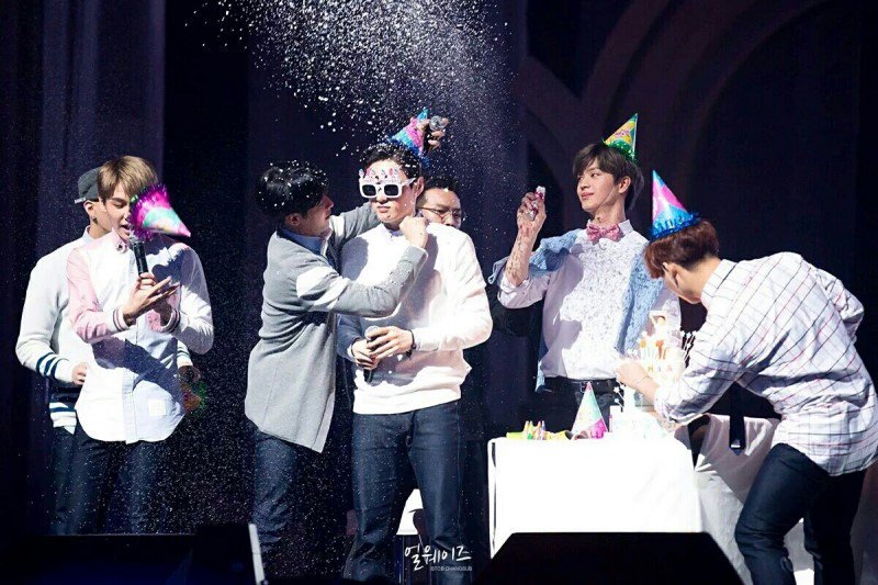  #허타람찌  #여기_도토리  #BTOB  #BTOB4U  #MINHYUK  #HUTA  #CHANGSUB  #LeeMinhyuk  #LeeChangsub  #Hutazone  #Mark @btob2mh  @LeeCS_BTOB  @OFFICIALBTOB  @cubeunited  @CUBEENTGLOBAL