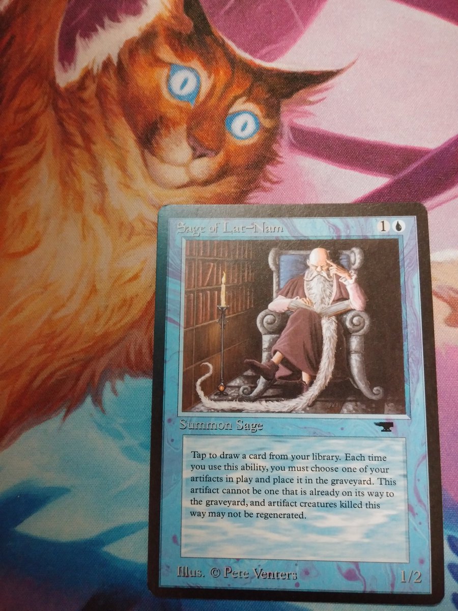 Uzivatel 猫島屋 Na Twitteru 最近 なじみの店で転がってて良イラストだから買ったカード ラト ナムの賢人 ８版やドミナリアで再録されたおじいちゃん ヒゲ長すぎでしょ 笑 どこかから発掘されたのか なじみの常連さんが置いてったのか アンティキティの