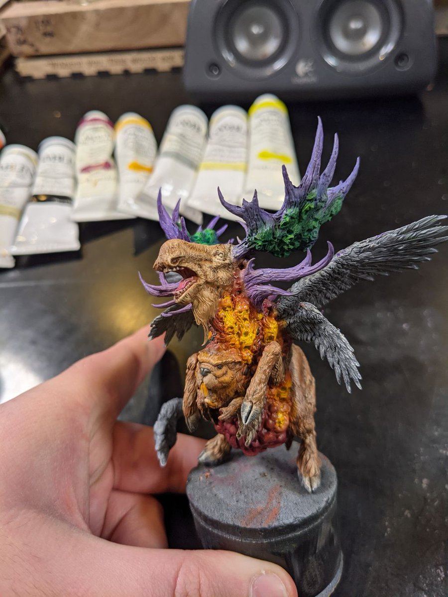 SteepTPainting's tweet photo. WIP on the Canuckmera from @creaturecaster!!β β β β
#monsterclay #art #sculptureart #artist #gallery #sculptor #sculptureartist #creaturecaster #chimera #basing #waterfall #rocks #miniature #miniatures #tabletop #tabletopgames #tabletopstrategy #miniaturepainting #oils https://t.co/fLgq0dnQeY