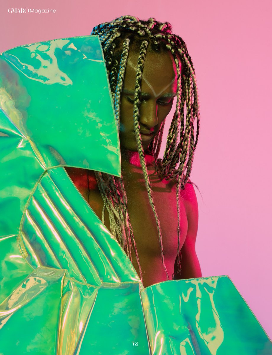 mitiku_marcos's tweet image. instagram.com/p/CLC_O03H3n0/…

Eˢᵗᵒʸ ˢᵘ́ᵖᵉʳ ⁱˡᵘˢⁱᵒⁿᵃᵈᵒ ᵈᵉ ᵖᵒᵈᵉʳ ᵉⁿˢᵉⁿ̃ᵃʳᵒˢ ᵐⁱ ᵖʳⁱᵐᵉʳᵃ ᵃᵖᵃʳⁱᶜⁱᵒ́ⁿ ᵉⁿ ᵘⁿᵃ #editorialdemoda ⁣
✨
&quot;ғᴜᴛᴜʀᴇ ᴍᴀɴ&quot; de la revista @gmaromagazine ⁣
Issue #18
✨
#gmaromagazine #fashionmagazine #malemodel #model