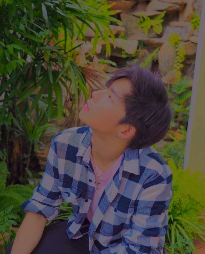 baconmato_'s tweet photo. My fav pic٩(●˙—˙●)۶
 Well then Happy Chinese Eve to my cutie @jeffsatur @GameplayRabbit, and also @WarperOfficial. Hope u guys stay well &amp; happy &amp; gorgeous all the time, and yes best wishes to all the kinnporsche boys!!! https://t.co/pRu6lMenmE