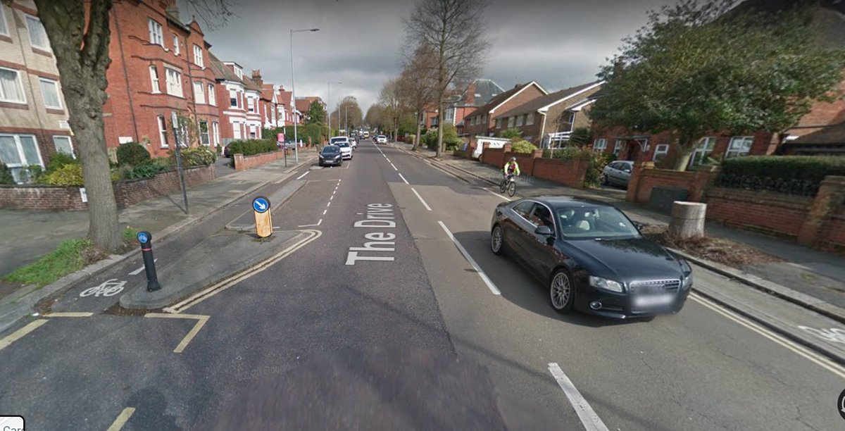 Next stop on our mini tour is also  #Hove - just round the corner from yesterday's. Lots going on here: single cycle lanes each side of the road, with kerbs to create separation, and parking spaces between the bike lanes and the main lanes. Could this work on Upper  #Shoreham Road?