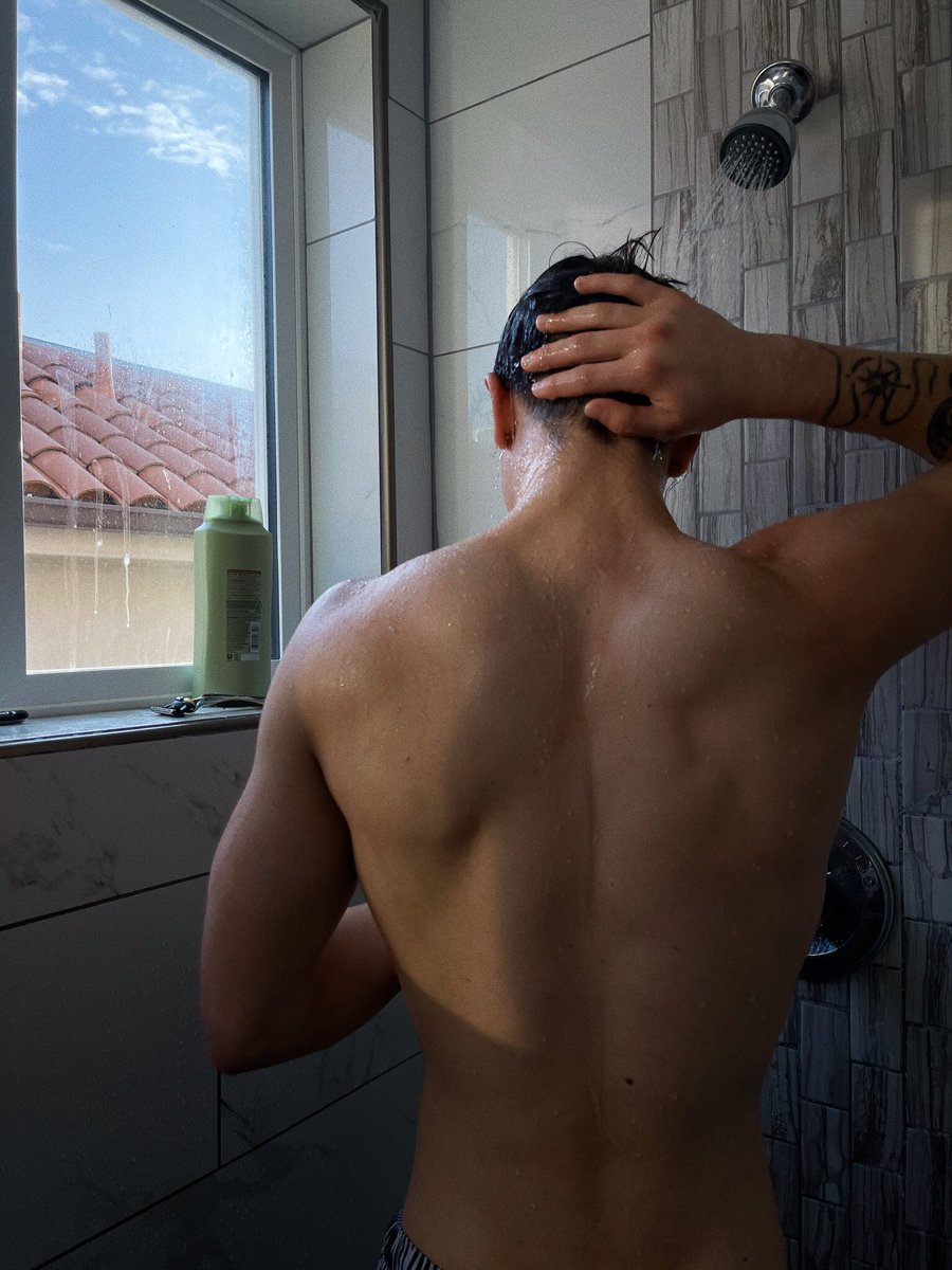 joeybirlem's tweet photo. gm https://t.co/jFU1NkV8O9