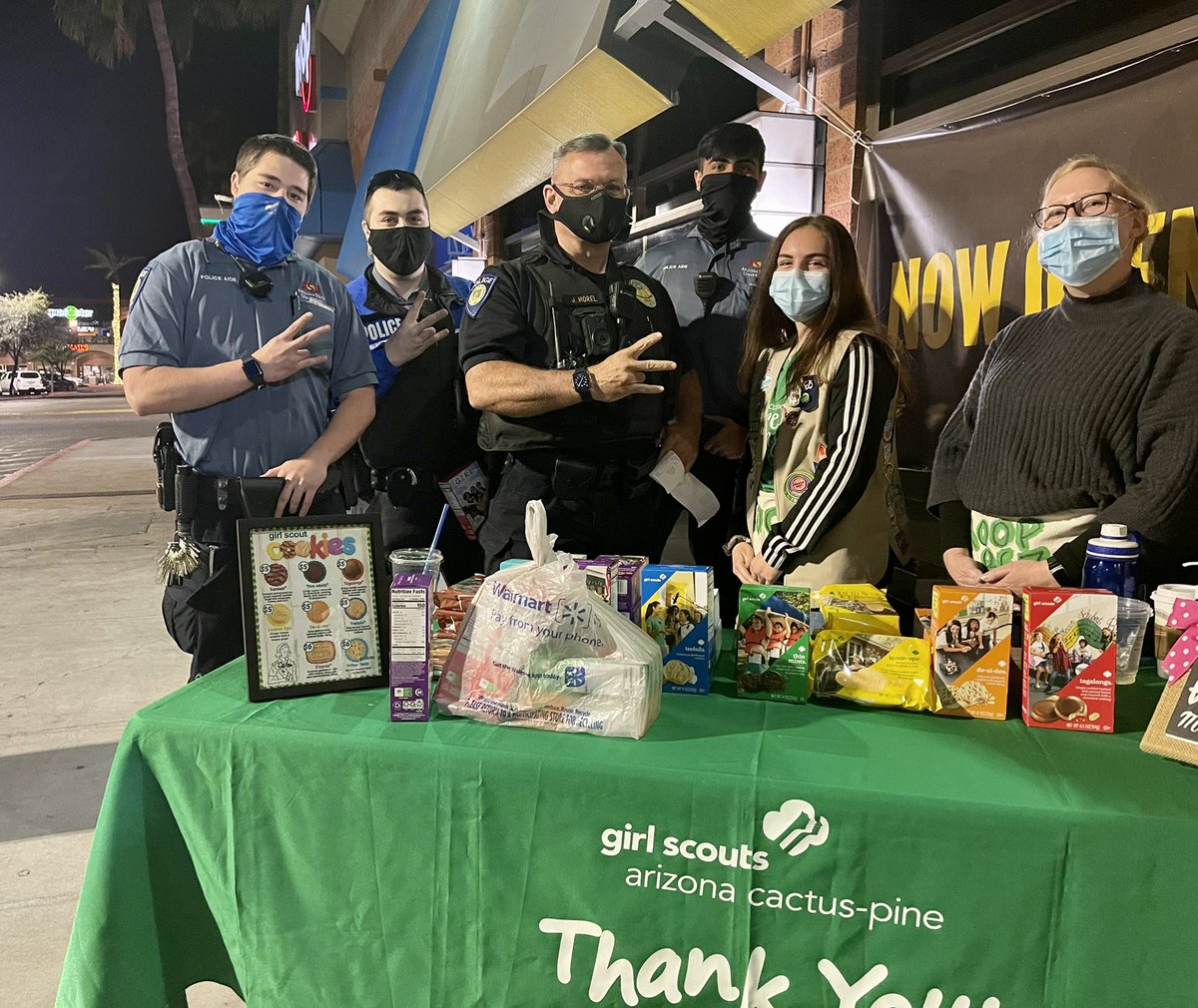 ASUPolice's tweet photo. Results of our department's "investigation" of these Girl Scout cookies were inconclusive... We can't pick a favorite!

What's your preferred Girl Scout cookie?
#GirlScoutCookies #ForksUpMasksUp #ASUPolice https://t.co/dtXvnAJALq