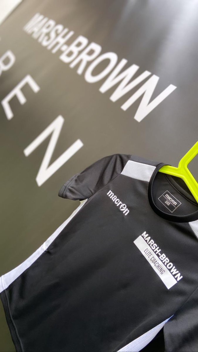 🚨🚨🚨 We now have our very own Merchandise that goes live on the website tomorrow go check it out. 

marsh-brownarena.co.uk