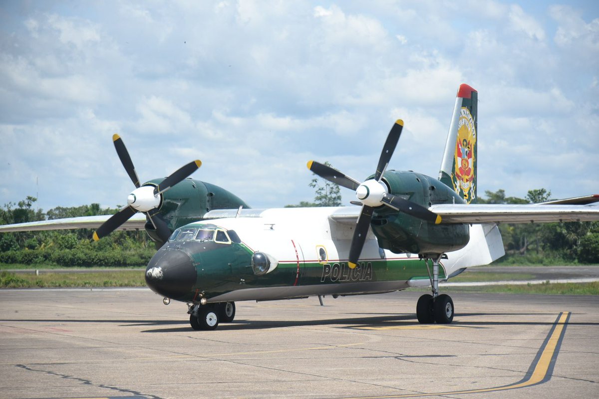 bitnobinario's tweet photo. Llega la esperanza a Iquitos, el avión con las primeras 3397 vacunas acaba de aterrizar en el Aeropuerto Internacional Francisco Secada Vignetta.

Foto: @raborg17 https://t.co/ZSVczJSNBN