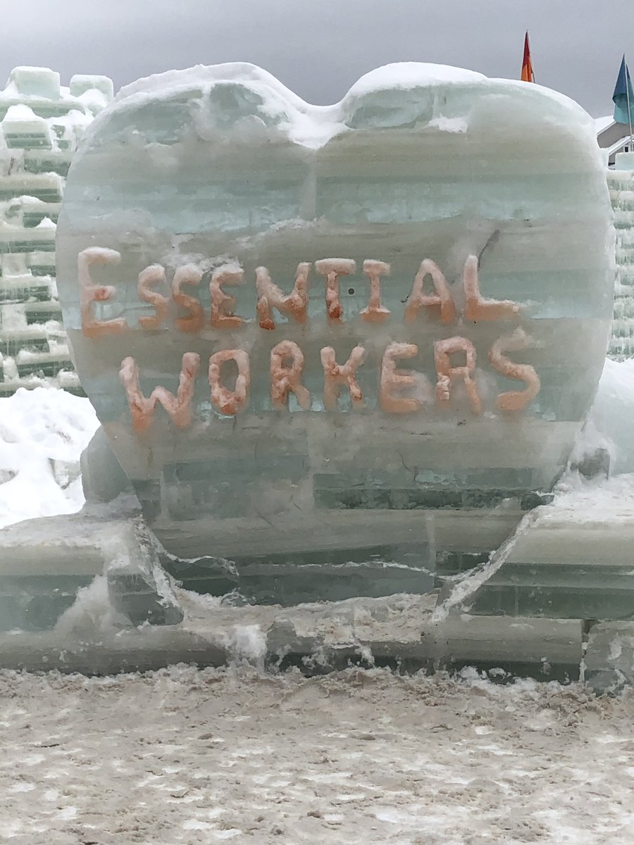 miller_5th's tweet photo. LME 5th Graders got a virtual tour of the Saranac Lake, NY Ice Palace.  We had an interesting discussion about weather and climate! #cando #willdo @LMiller_Elem @miller_5th @MISDProud #teamLME https://t.co/HNnDftY0jR