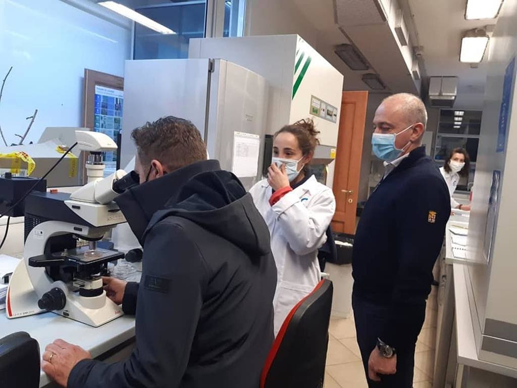 CCIAARIVLIG's tweet photo. Agricoltura 4.0, innovazione e ricerca al #Cersaa di Albenga: “Tecnologia efficace e consapevole”
Oggi il vice presidente e assessore all’Agricoltura Alessandro Piana ha incontrato i vertici del @cersaa_news nostra azienda Speciale #cciaarivlig https://t.co/mTLCHvTP5g https://t.co/XnHIIyLCen