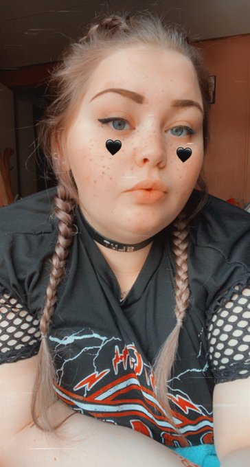 Oh hi there 🖤 https://t.co/Oq1QOslF9g<a href="/tag/premiumsnapchat"class="tags"><span>#premiumsnapchat</span></a><a href="/tag/bbwwomen"class="tags"><span>#bbwwomen</span></a>