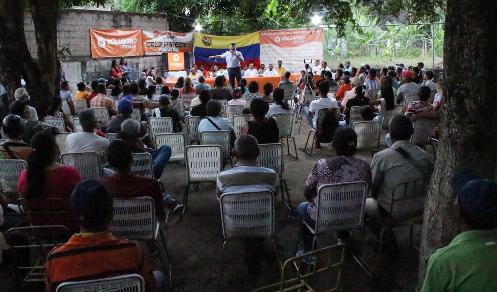 freddysuperlano's tweet image. En Barrancas, Municipio Cruz Paredes, el ímpetu y la perseverancia son valores inquebrantables. ¡Gracias por demostrar una vez más la calidad de ciudadanos con los que cuenta nuestro país!