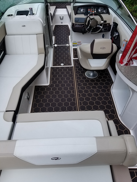 Think outside the box when it comes to boat flooring. Marine Mat comes in a variety of colors and designs - contact us for more info <a href="/apfmarine/">APF Marine Group</a> apfmarine.com