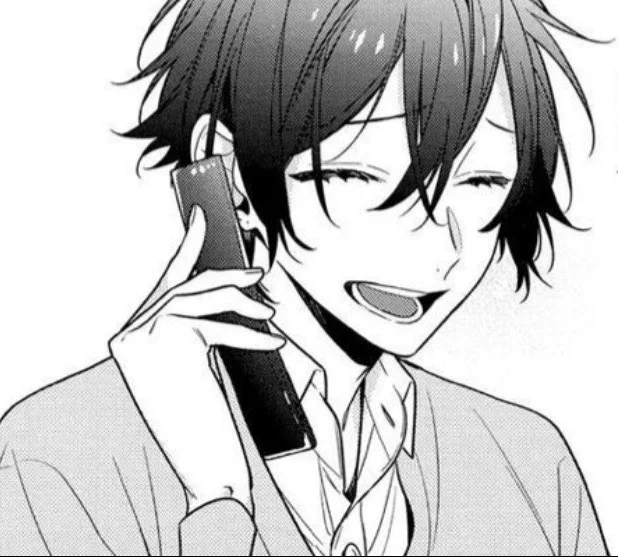 everyone look at miyamura doing his little eye smile 