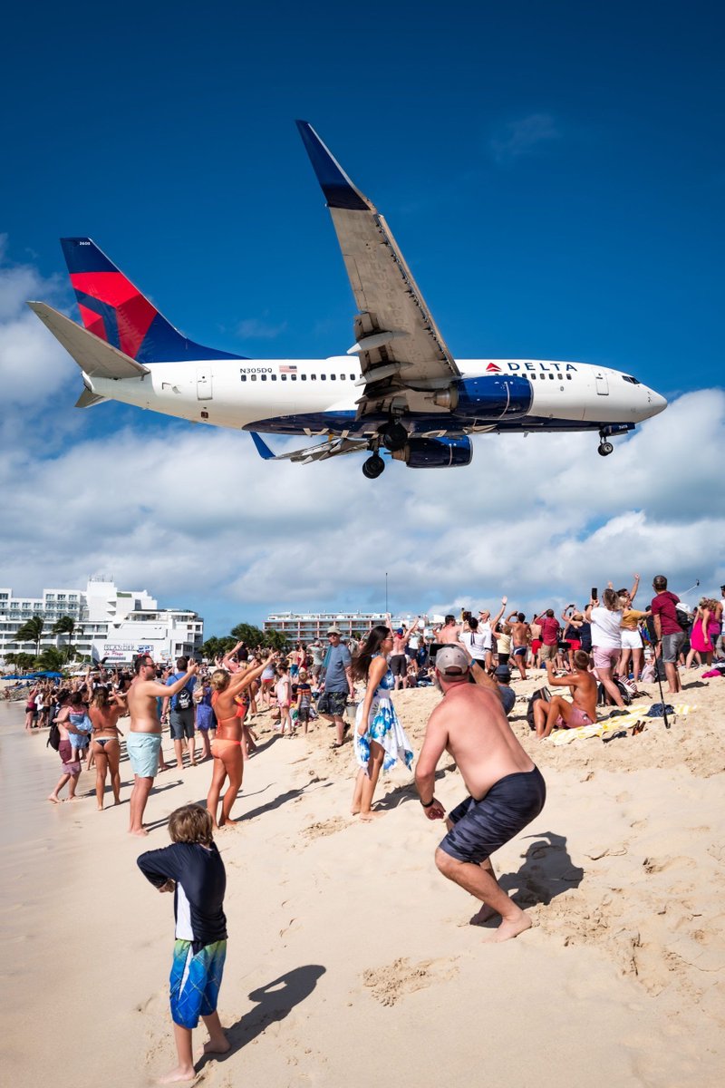 asmp's tweet image. The second-place winner of the #BestOfASMP 2020 Photo/Video Contest of the self-promotion/personal category is “Duck” by @MatRickPhoto.
Check out the rest of the winners: asmp.org/contests/best-…