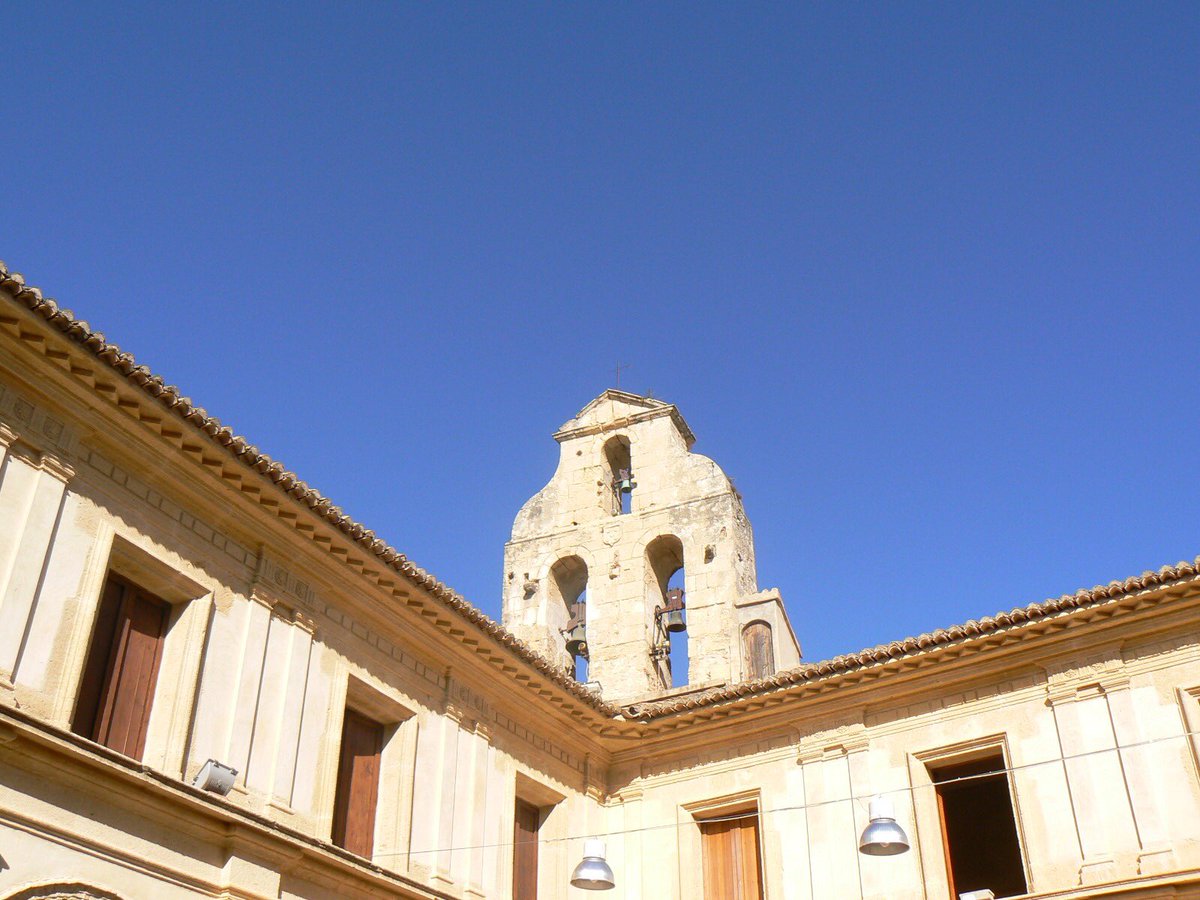 Diputació de València (@dipvalencia) on Twitter photo 🏗 La <a href="/dipvalencia/">Diputació de València</a> finalitzarà les cobertes del pavelló i el magatzem del Monestir de #Llutxent. L'àrea de Patrimoni té previst també, entre altres millores, restaurar la façana de l'ermita i canalitzar l'enllumenat de l'esplanada 📲 shar.es/aowuqX 🏗 La <a href="/dipvalencia/">Diputació de València</a> finalitzarà les cobertes del pavelló i el magatzem del Monestir de #Llutxent. L'àrea de Patrimoni té previst també, entre altres millores, restaurar la façana de l'ermita i canalitzar l'enllumenat de l'esplanada 📲 shar.es/aowuqX