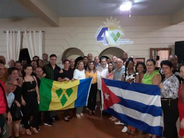 DiazCanelB's tweet photo. #Cuba thanks brother Ralph Gonsalves, his Cabinet and the people of Saint Vincent and the Grenadines for nominating the Henry Reeve Brigade for the 2021 Nobel Peace Prize. 
#CubaSavesLives #LivingCuba https://t.co/QCLJXL7egu