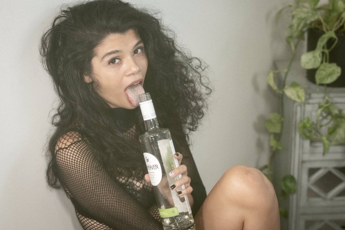 Is it Friday yet? 😂 https://t.co/fql64zG7AR