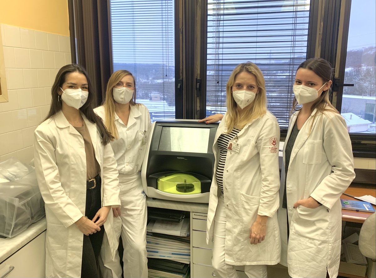 KaterinaALZ's tweet photo. What a day for a CBAS team. SR-X (Simoa) was finally delivered to our Neurology Department! Let the analysis begin! #LabUnit @CzechAging @FnMotol @MitophagyAD https://t.co/EUoiCaALmi