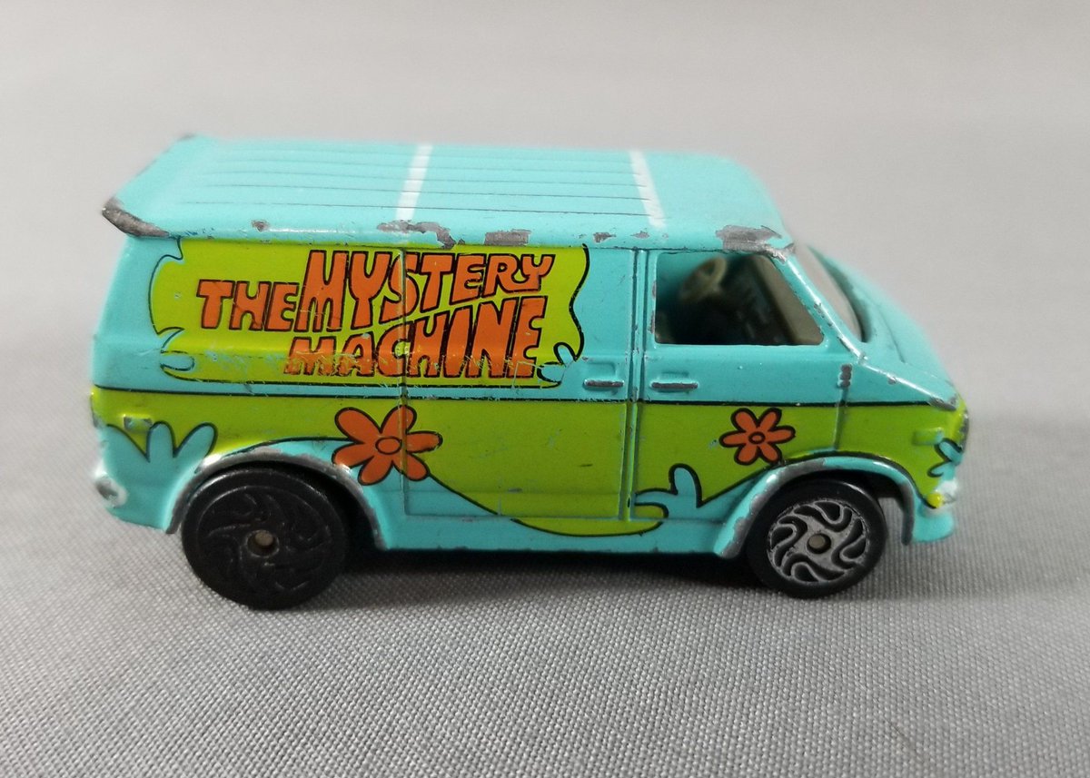 Number 28The Mystery Machine