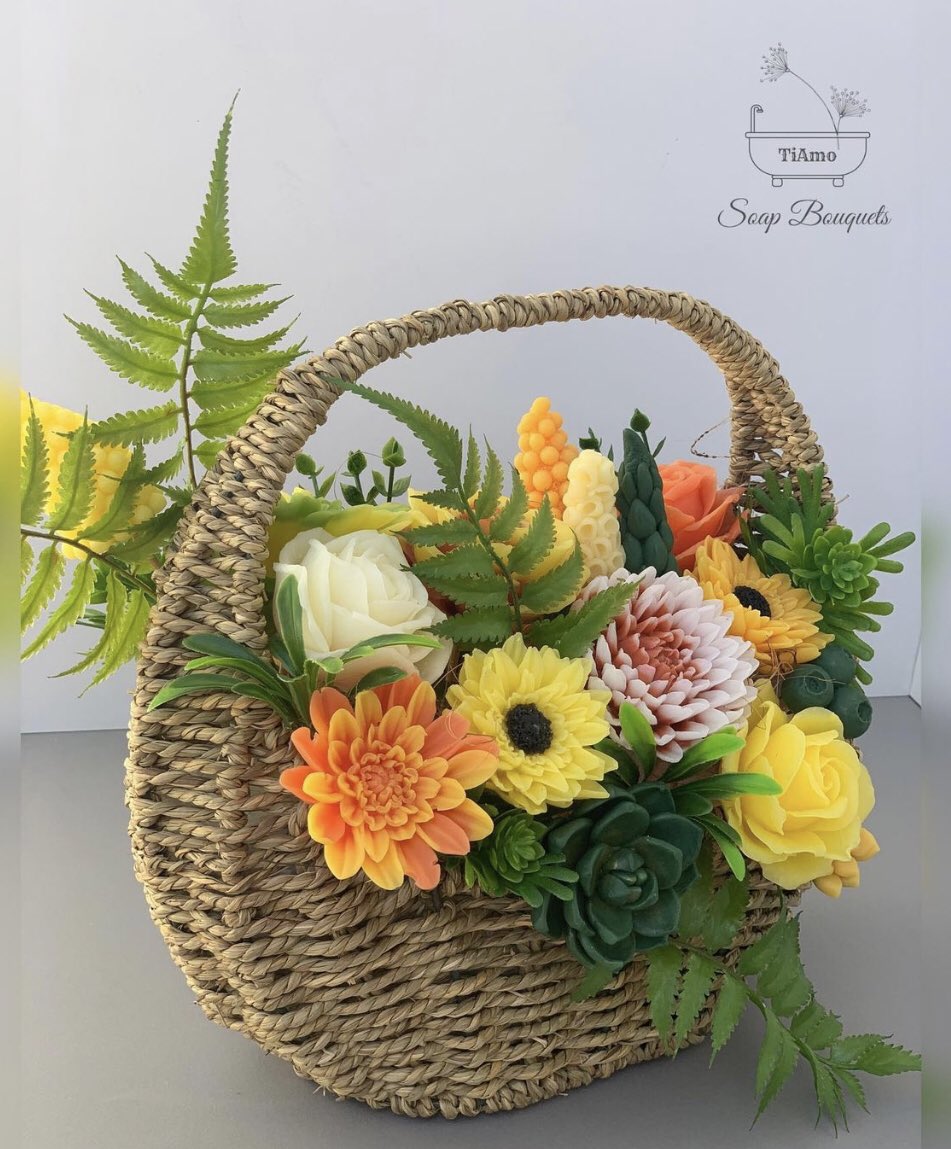 Rent__Ae's tweet photo. https://t.co/MpGUhxBHpZ #UAEMarsMission #Dubai #UAE #flowers #Soap #مسبار_الأمل https://t.co/9vFQh8ovWl