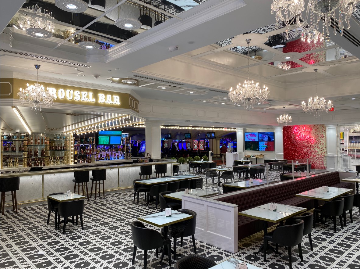 AlleghenyMllwrk's tweet photo. Take a look at the recently completed @SugarFactoryLLC @DoverDowns in Dover, Delaware. Working for @ArcBuildingPartners is always a great experience; a fast-paced restaurant fit-out is no problem for Arc! 

#alleghenymillwork #architecturalwoodwork #sugarfactory #TeamAllegheny https://t.co/PaaIN4aOvE