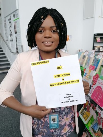 MancLibraries's tweet photo. We're so excited about our fantastic International Mother Language Day 2021 events - Dual Language Storytimes at 11am from Mon 15-Fri 19 Feb plus join us Sat 20 Feb from 10.30am- 4pm - a packed day of music, dance, poetry, song, crafting, stories - https://t.co/YJfDQfq4EJ https://t.co/XDNs6SK2Pz