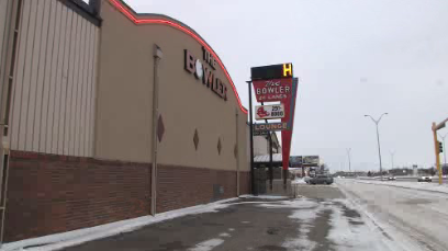 BlueCouponBook's tweet photo. Thank you to The Bowler Fargo for offering a coupon in our upcoming 2021/2022 coupon book!  We appreciate your support of the community.
If you are interested in selling the Blue Book as a fundraiser please send us a message.  💙💸
#Coupons #TheBlueBook #Fundraising https://t.co/tNiULtkRN7