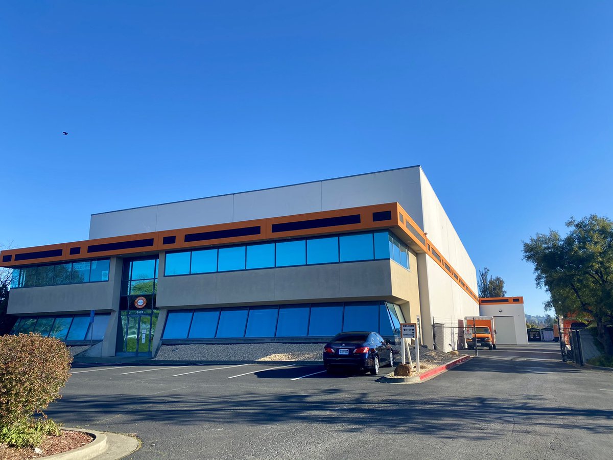 2movingstorage's tweet photo. Come by our office and check out our moving boxes for sale! Discounts may apply. https://t.co/5KXAlhw5h0