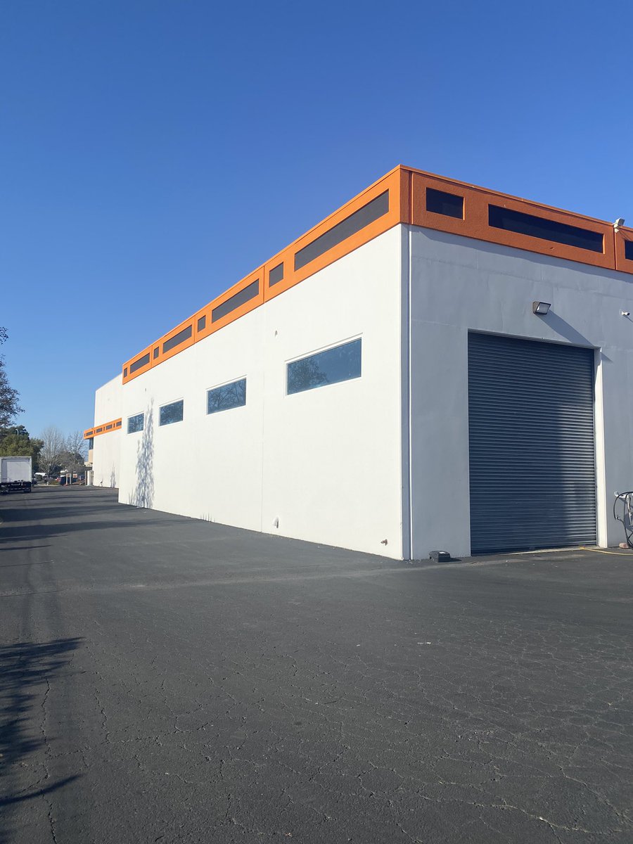 2movingstorage's tweet photo. Come by our office and check out our moving boxes for sale! Discounts may apply. https://t.co/5KXAlhw5h0
