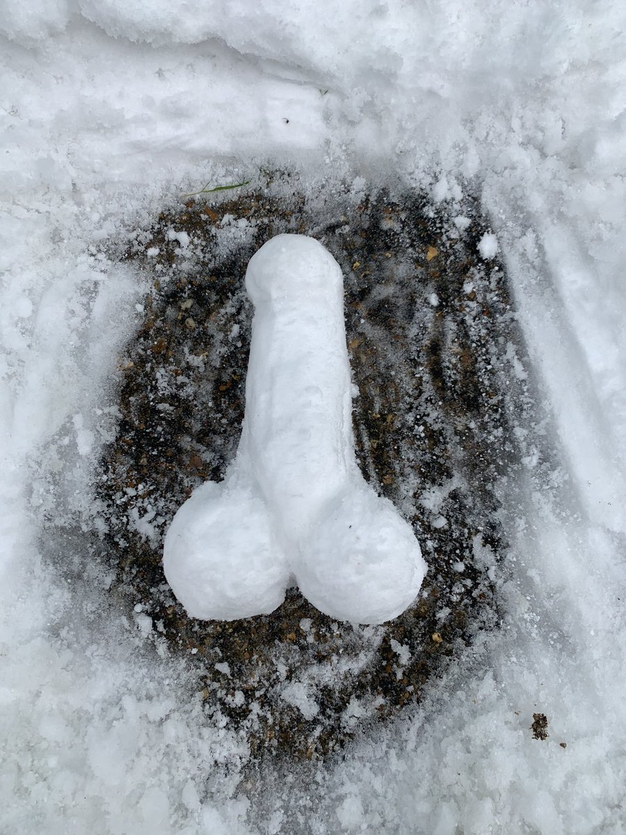 Had fun in the snow 🤗 so yeah fuck off 👌🏻 I’m an adult now apparently 🤣