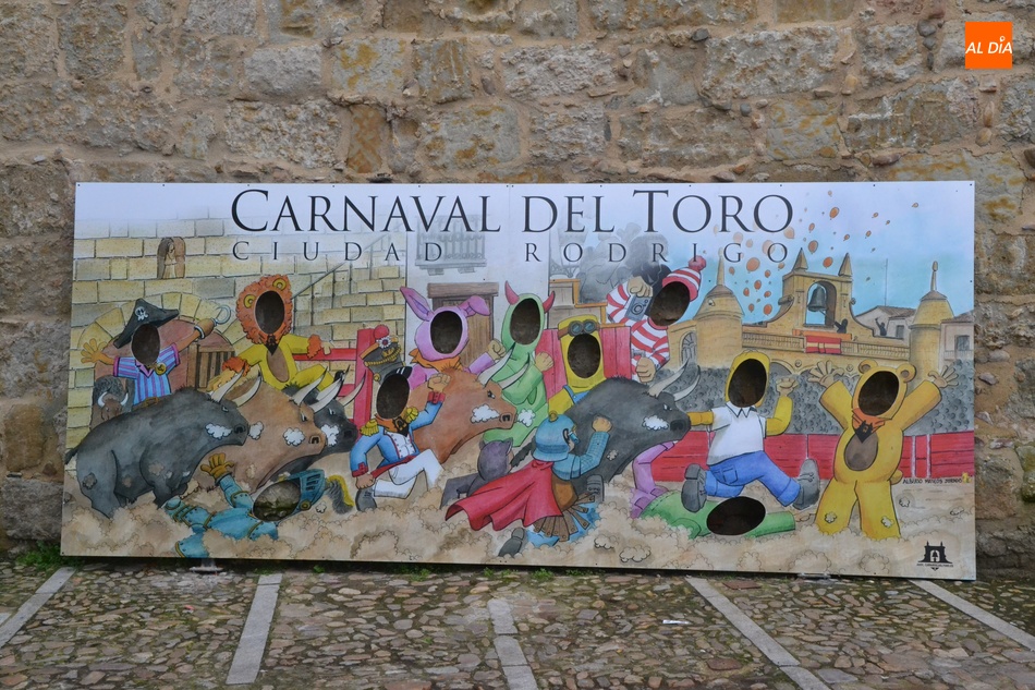 mirobrigaaldia's tweet photo. Desplegada una simbólica exposición callejera para tener presente el sentimiento carnavalero https://t.co/eeE2B8D3Tw https://t.co/PB6crXUpRj