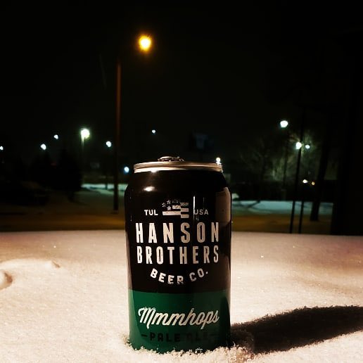 Ah, the great outdoors, aka the ultimate ice bucket 📸: ilia_spanton (Instagram)