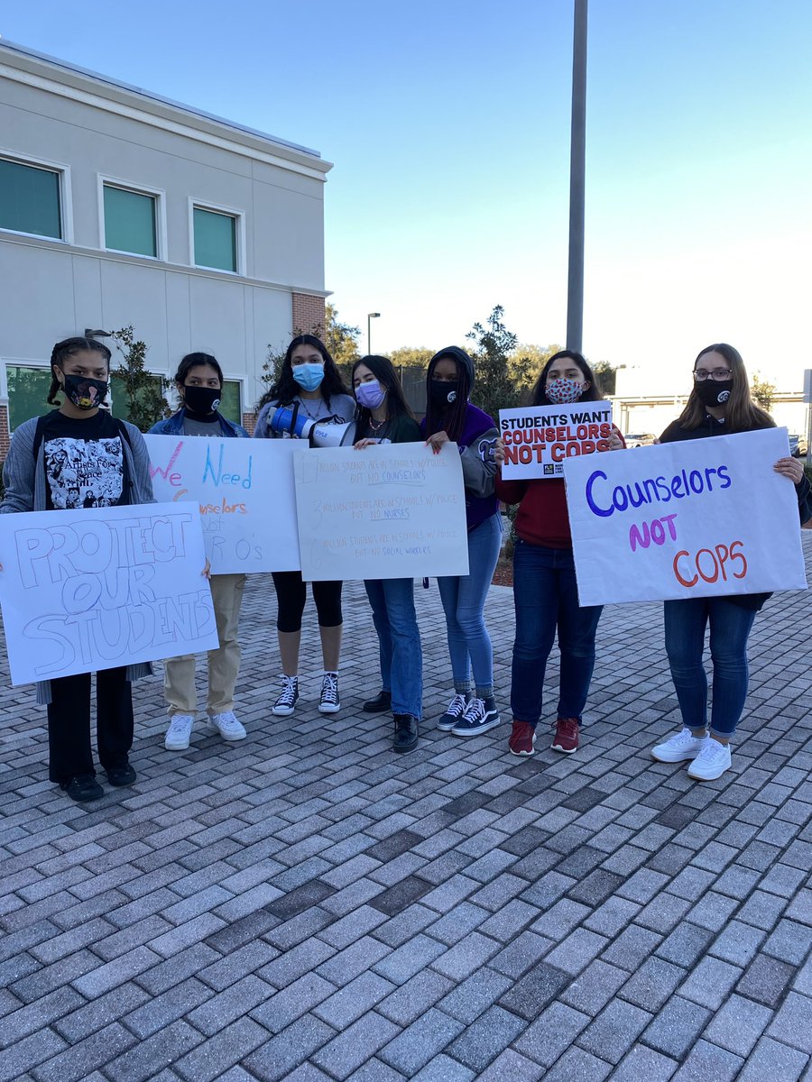 AMarch4OurLives's tweet photo. Thread: Placing SROs in our schools has done more harm than good and has cultivated an unsafe learning environment.  @MfolOcsa and @mfolflorida did an amazing job on the ground at a school board meeting demanding SROs to be removed from campuses. https://t.co/qYSbKaL7oq